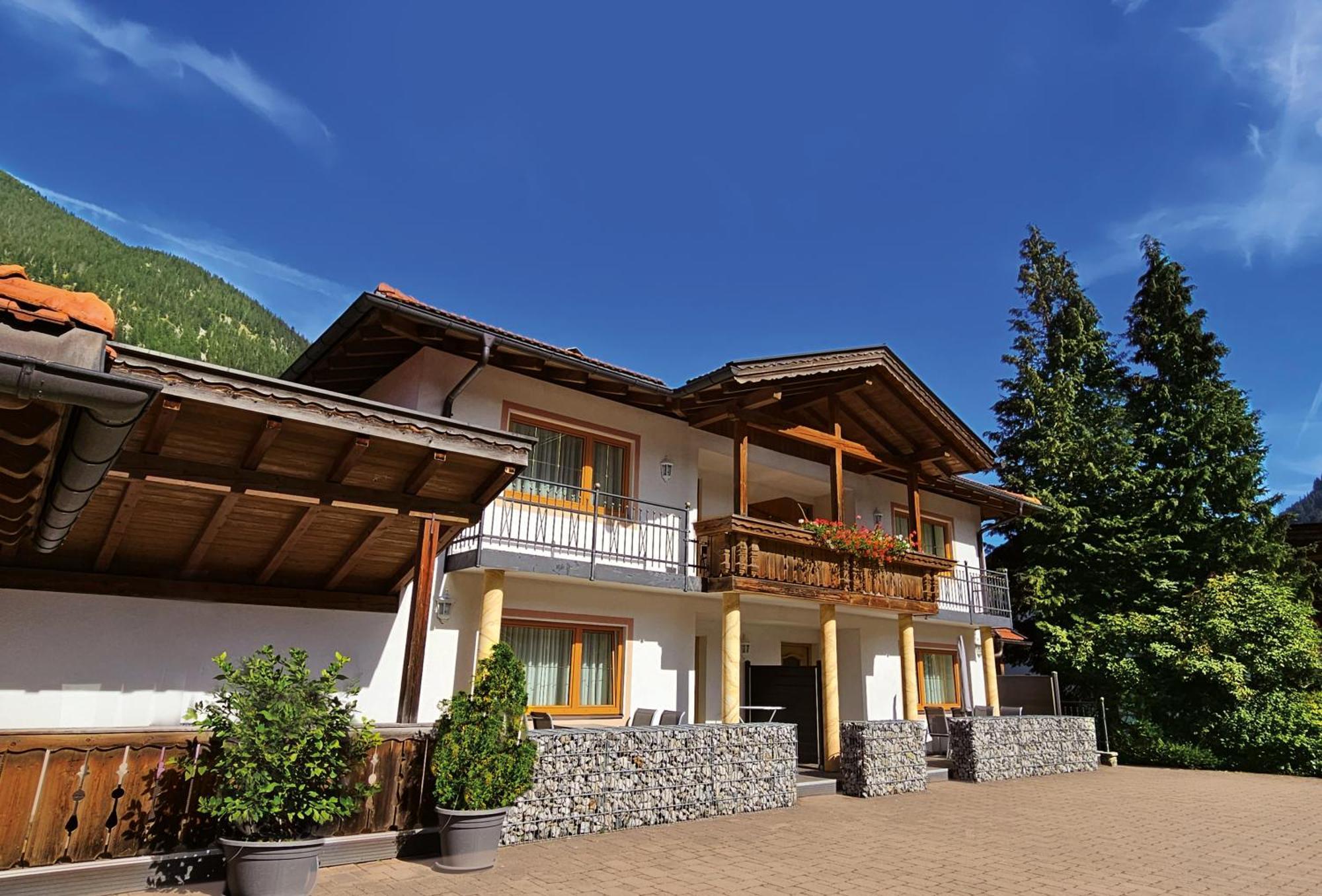 Ferienanlage Hechenbergerhof Bichlbach Exteriör bild